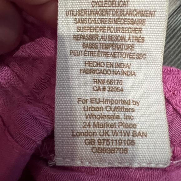 Free‎ People Button Up Pink Top- Cute Sleeves- XS - Picture 12 of 14